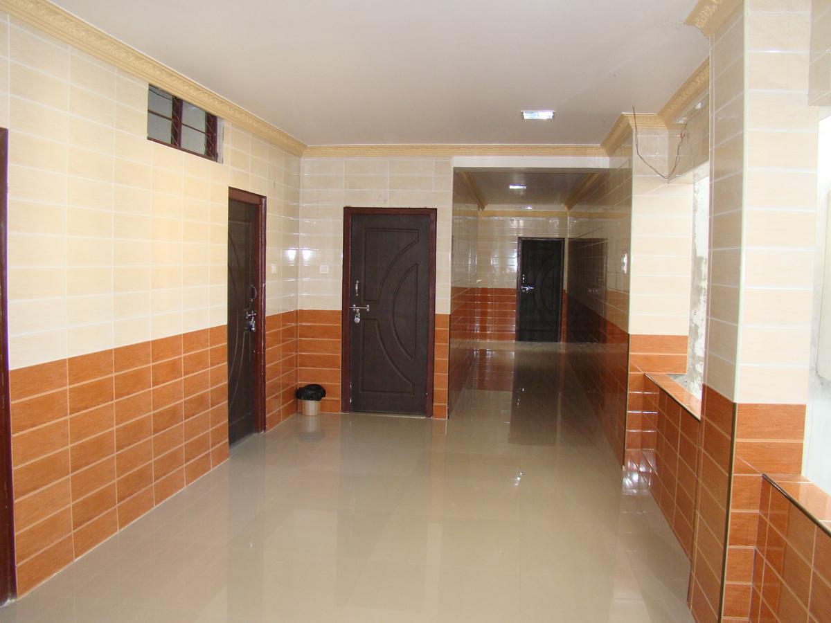 Sreeniketanam Lodge Madhavaram Bagian luar foto